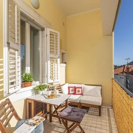 Appartamento Tesla With Sea View